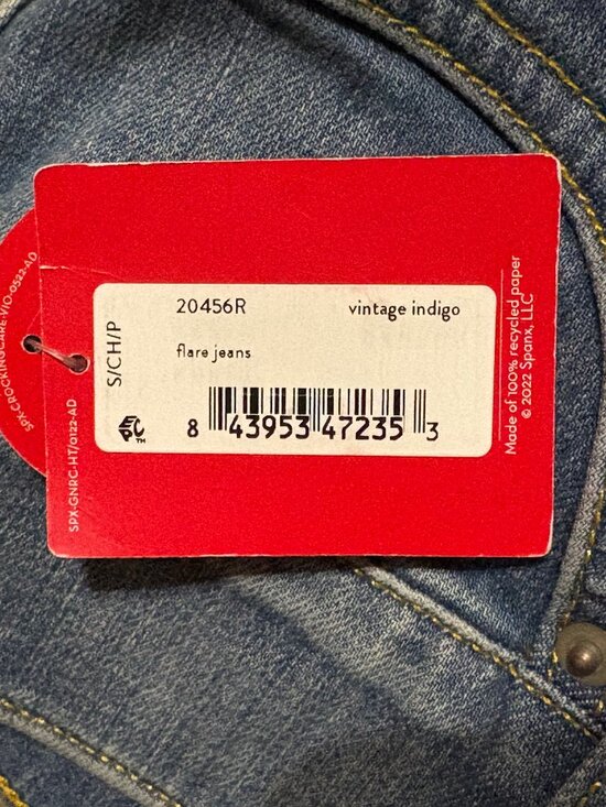 NWT SPANX Flare Leg Jeans #20456 Size Small Vintage Indigo - Picture 4 of 13